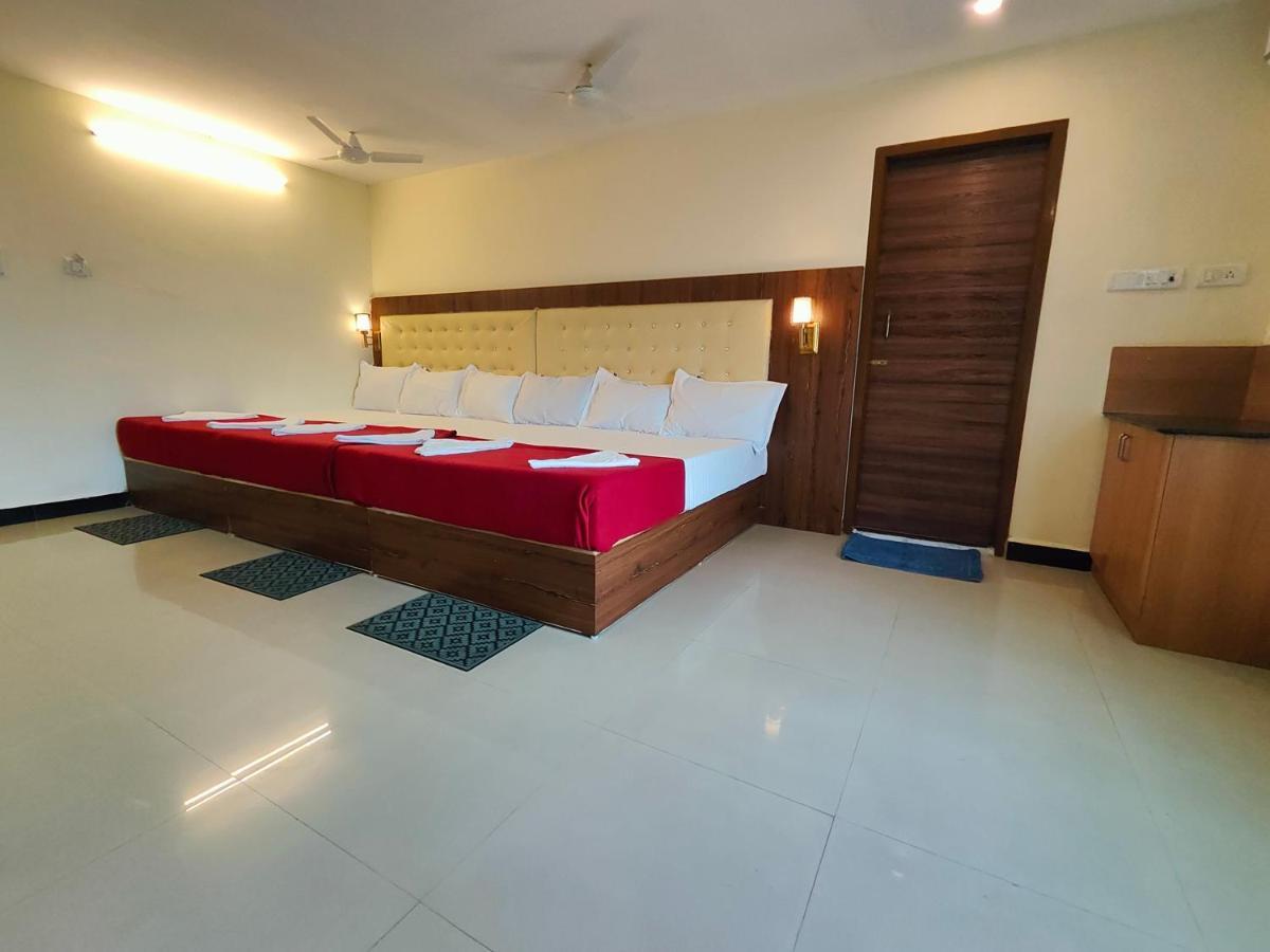 Hotel Comfort Kanchipuram Exterior photo